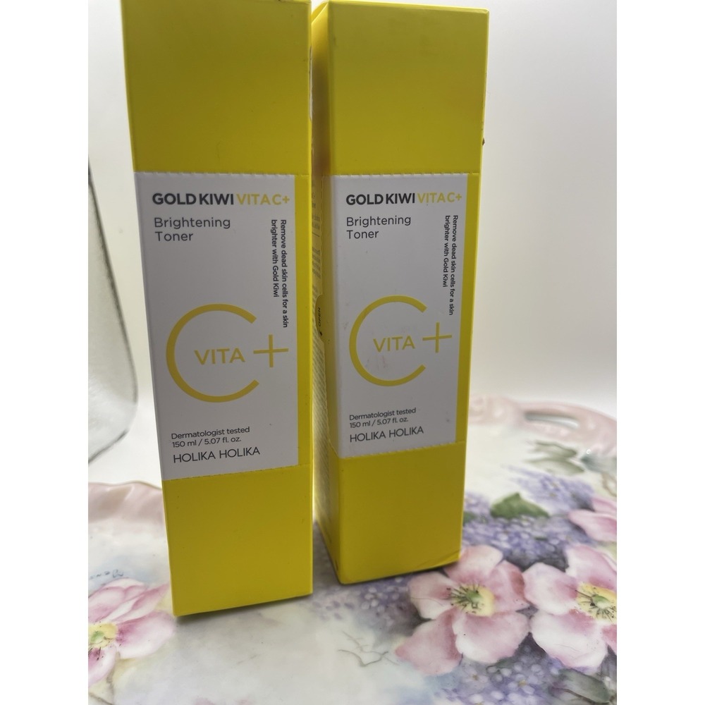 Holika Holika Gold Kiwi Vita C+ Brightening Toner 150ml Korean Beauty New - Picture 2 of 4